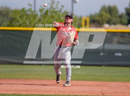 Thumbnail 1 in Libertyville vs. Mountain View (Coach Bob Invitational) photogallery.