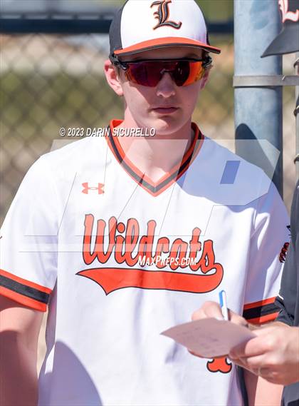 Thumbnail 1 in Libertyville vs. Mountain View (Coach Bob Invitational) photogallery.