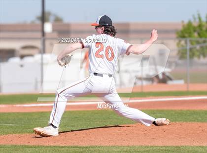 Thumbnail 1 in Libertyville vs. Mountain View (Coach Bob Invitational) photogallery.