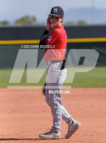 Thumbnail 2 in Libertyville vs. Mountain View (Coach Bob Invitational) photogallery.