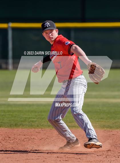 Thumbnail 3 in Libertyville vs. Mountain View (Coach Bob Invitational) photogallery.