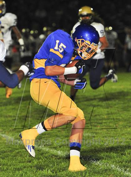 Thumbnail 2 in Elk Grove @ Del Campo photogallery.