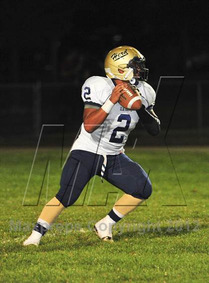 Thumbnail 1 in Elk Grove @ Del Campo photogallery.