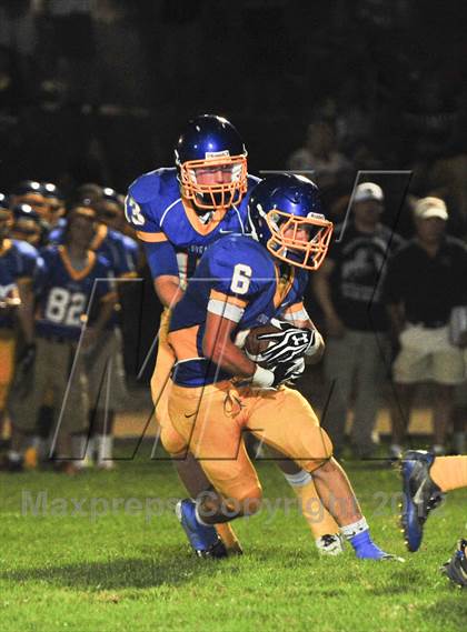 Thumbnail 3 in Elk Grove @ Del Campo photogallery.