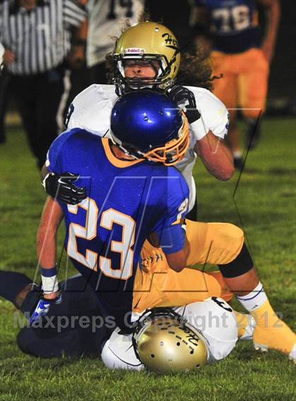 Thumbnail 2 in Elk Grove @ Del Campo photogallery.