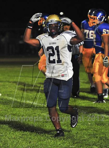 Thumbnail 1 in Elk Grove @ Del Campo photogallery.