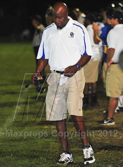Thumbnail 2 in Elk Grove @ Del Campo photogallery.