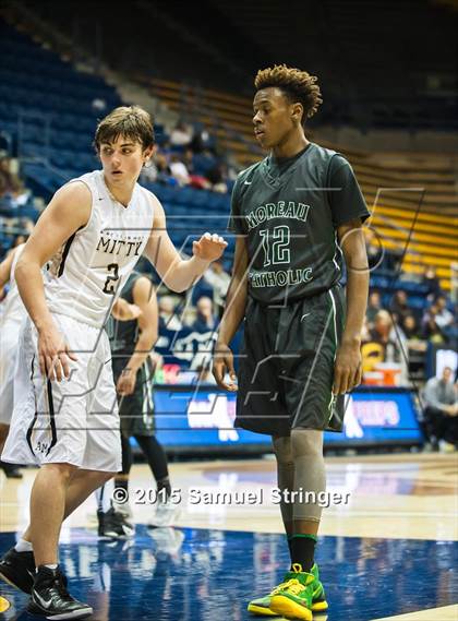 Thumbnail 1 in Moreau Catholic vs. Archbishop Mitty (MaxPreps MLK Classic) photogallery.