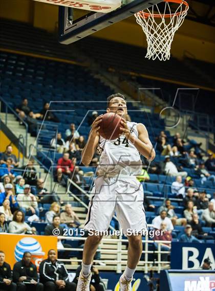 Thumbnail 2 in Moreau Catholic vs. Archbishop Mitty (MaxPreps MLK Classic) photogallery.