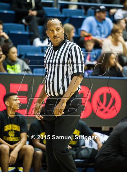 Thumbnail 2 in Moreau Catholic vs. Archbishop Mitty (MaxPreps MLK Classic) photogallery.