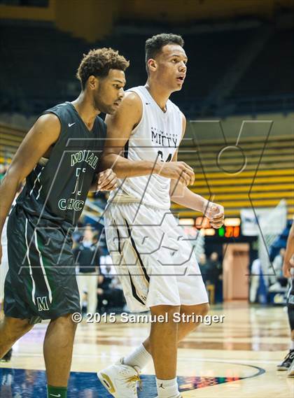 Thumbnail 3 in Moreau Catholic vs. Archbishop Mitty (MaxPreps MLK Classic) photogallery.
