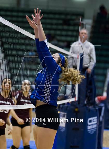 Thumbnail 2 in Haldane vs. Portville (NYSPHSAA Class D Final) photogallery.