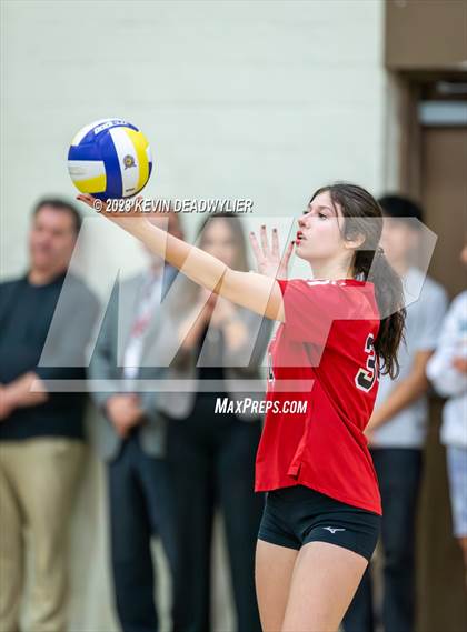 Thumbnail 2 in Glendale vs Moorpark (CIF SS Division 6 Final) photogallery.