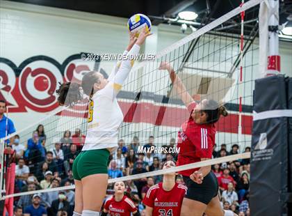 Thumbnail 2 in Glendale vs Moorpark (CIF SS Division 6 Final) photogallery.