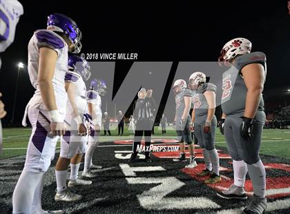 Thumbnail 2 in Puyallup vs. Mount Si (WIAA 4A Quarterfinal) photogallery.