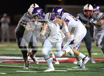 Thumbnail 3 in Puyallup vs. Mount Si (WIAA 4A Quarterfinal) photogallery.