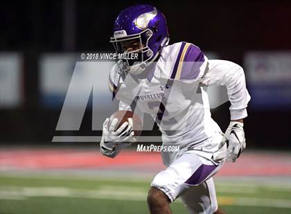 Thumbnail 1 in Puyallup vs. Mount Si (WIAA 4A Quarterfinal) photogallery.