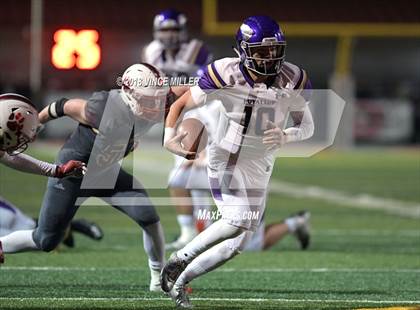 Thumbnail 3 in Puyallup vs. Mount Si (WIAA 4A Quarterfinal) photogallery.
