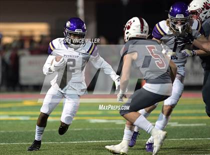 Thumbnail 3 in Puyallup vs. Mount Si (WIAA 4A Quarterfinal) photogallery.