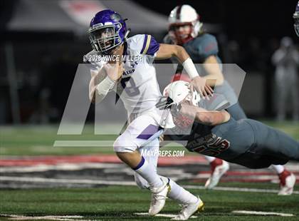 Thumbnail 1 in Puyallup vs. Mount Si (WIAA 4A Quarterfinal) photogallery.