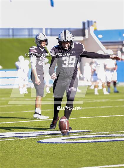 Thumbnail 2 in Prosper vs. Guyer (UIL 6A Division 2 Quarterfinal) photogallery.