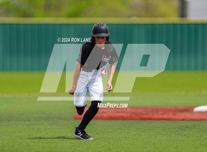 Thumbnail 2 in Edmond Santa Fe @ Mustang photogallery.