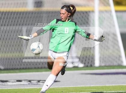Thumbnail 1 in Owyhee vs. Mountain View- IDHSAA 5A Championship Quarterfinal photogallery.