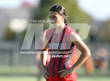 Thumbnail 2 in Owyhee vs. Mountain View- IDHSAA 5A Championship Quarterfinal photogallery.