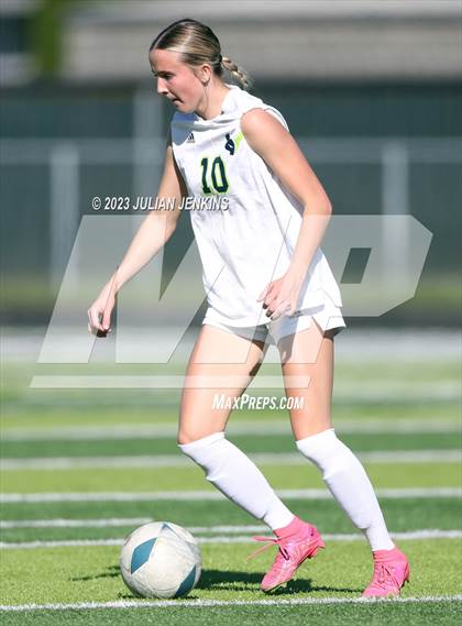 Thumbnail 1 in Owyhee vs. Mountain View- IDHSAA 5A Championship Quarterfinal photogallery.