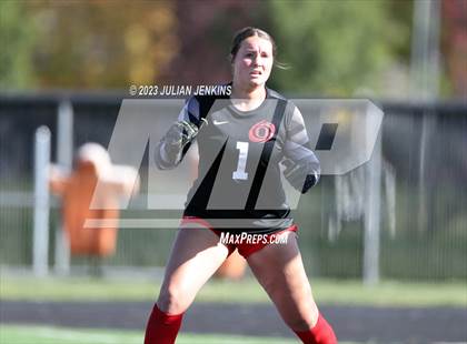 Thumbnail 3 in Owyhee vs. Mountain View- IDHSAA 5A Championship Quarterfinal photogallery.