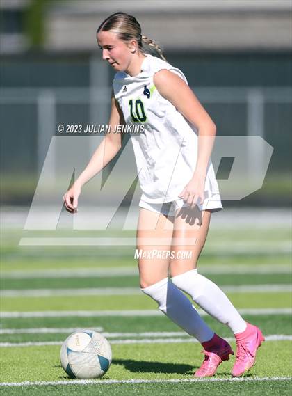 Thumbnail 2 in Owyhee vs. Mountain View- IDHSAA 5A Championship Quarterfinal photogallery.
