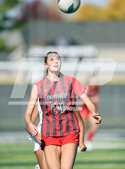 Thumbnail 1 in Owyhee vs. Mountain View- IDHSAA 5A Championship Quarterfinal photogallery.
