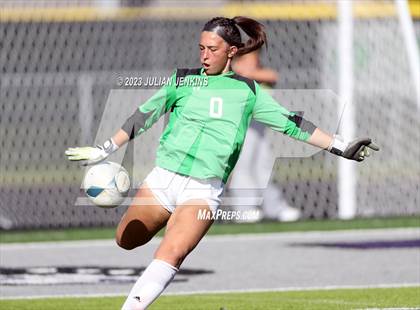 Thumbnail 2 in Owyhee vs. Mountain View- IDHSAA 5A Championship Quarterfinal photogallery.