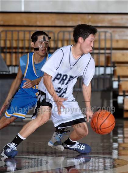 Thumbnail 3 in Flintridge Prep vs. Walnut (So Cal Shootout) photogallery.