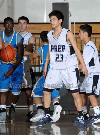 Thumbnail 2 in Flintridge Prep vs. Walnut (So Cal Shootout) photogallery.