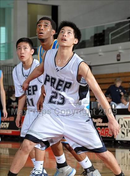 Thumbnail 3 in Flintridge Prep vs. Walnut (So Cal Shootout) photogallery.