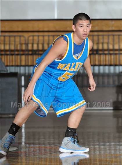Thumbnail 2 in Flintridge Prep vs. Walnut (So Cal Shootout) photogallery.