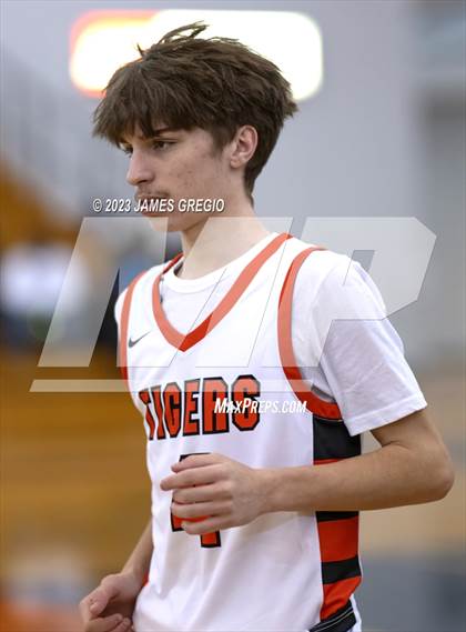 Thumbnail 2 in Greater Johnstown vs. Beaver Falls photogallery.