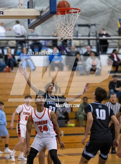 Thumbnail 2 in Greater Johnstown vs. Beaver Falls photogallery.