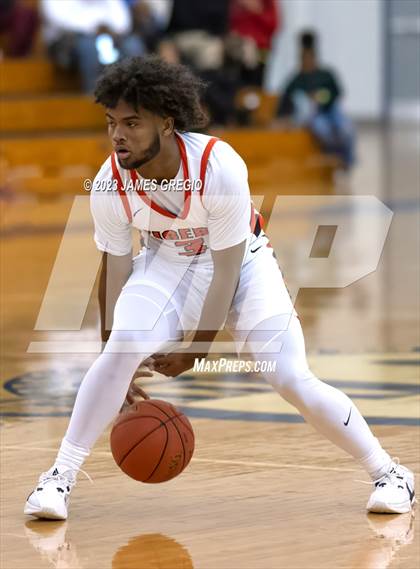 Thumbnail 1 in Greater Johnstown vs. Beaver Falls photogallery.