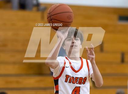 Thumbnail 1 in Greater Johnstown vs. Beaver Falls photogallery.