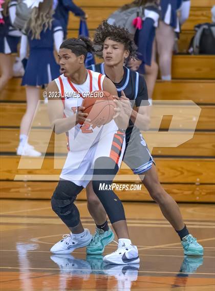 Thumbnail 1 in Greater Johnstown vs. Beaver Falls photogallery.