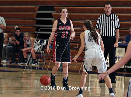 Thumbnail 2 in Ravenwood vs. Farragut (Winterfest Shootout) photogallery.