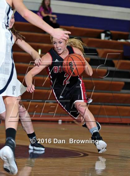 Thumbnail 2 in Ravenwood vs. Farragut (Winterfest Shootout) photogallery.