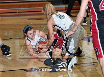 Thumbnail 1 in Ravenwood vs. Farragut (Winterfest Shootout) photogallery.