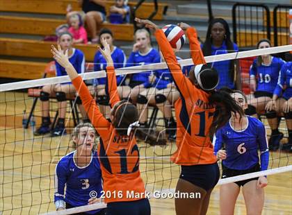 Thumbnail 1 in Katy Taylor @ Seven Lakes photogallery.