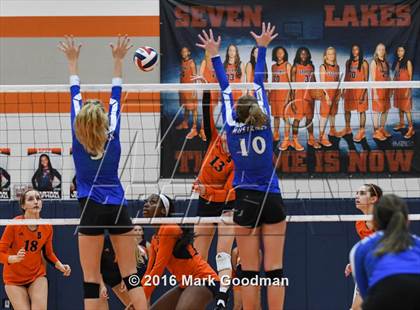 Thumbnail 3 in Katy Taylor @ Seven Lakes photogallery.