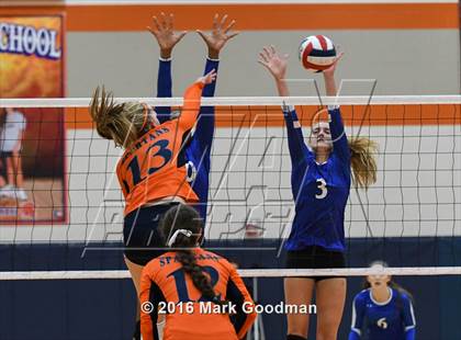 Thumbnail 1 in Katy Taylor @ Seven Lakes photogallery.