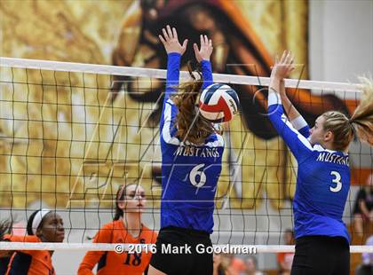 Thumbnail 1 in Katy Taylor @ Seven Lakes photogallery.