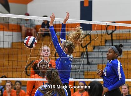 Thumbnail 2 in Katy Taylor @ Seven Lakes photogallery.